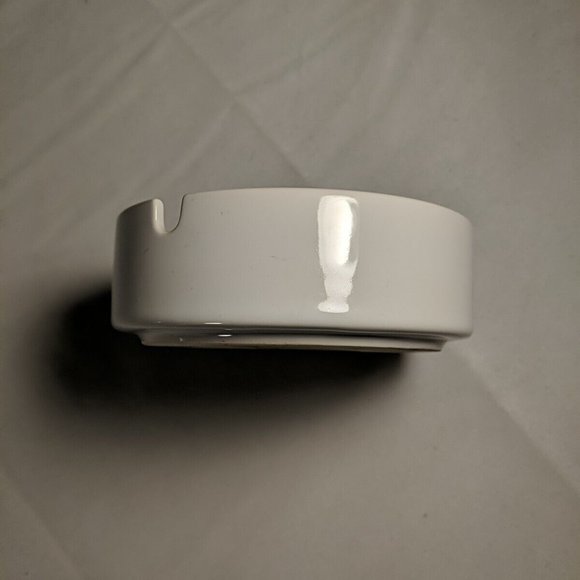 Vintage Universal Studios Florida Souvenir Ceramic Ashtray 90s Retro White Logo - Picture 5 of 8